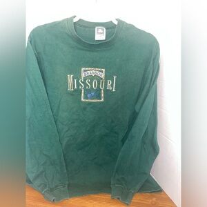 VTG Long Sleeve T-Shirt Size Medium Branson Missouri Embroidered Design Green